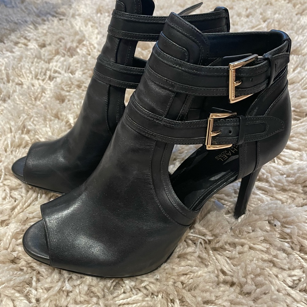 Michael Kors High Heels